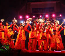 Annual function in school par ek hidni nibandh