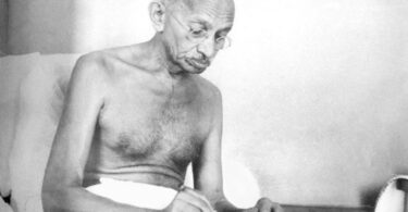 sapne me gandhiji se meri mulakat hindi nibandh